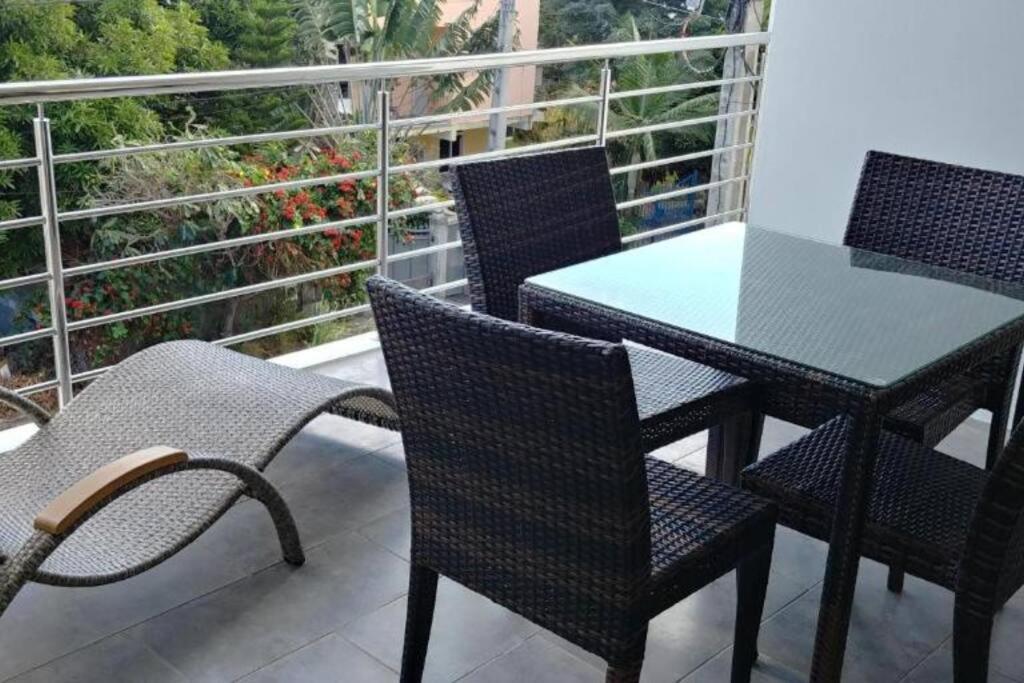 Modern And Cosy Condo: Westwood Apartments Flic-en-Flacq Extérieur photo