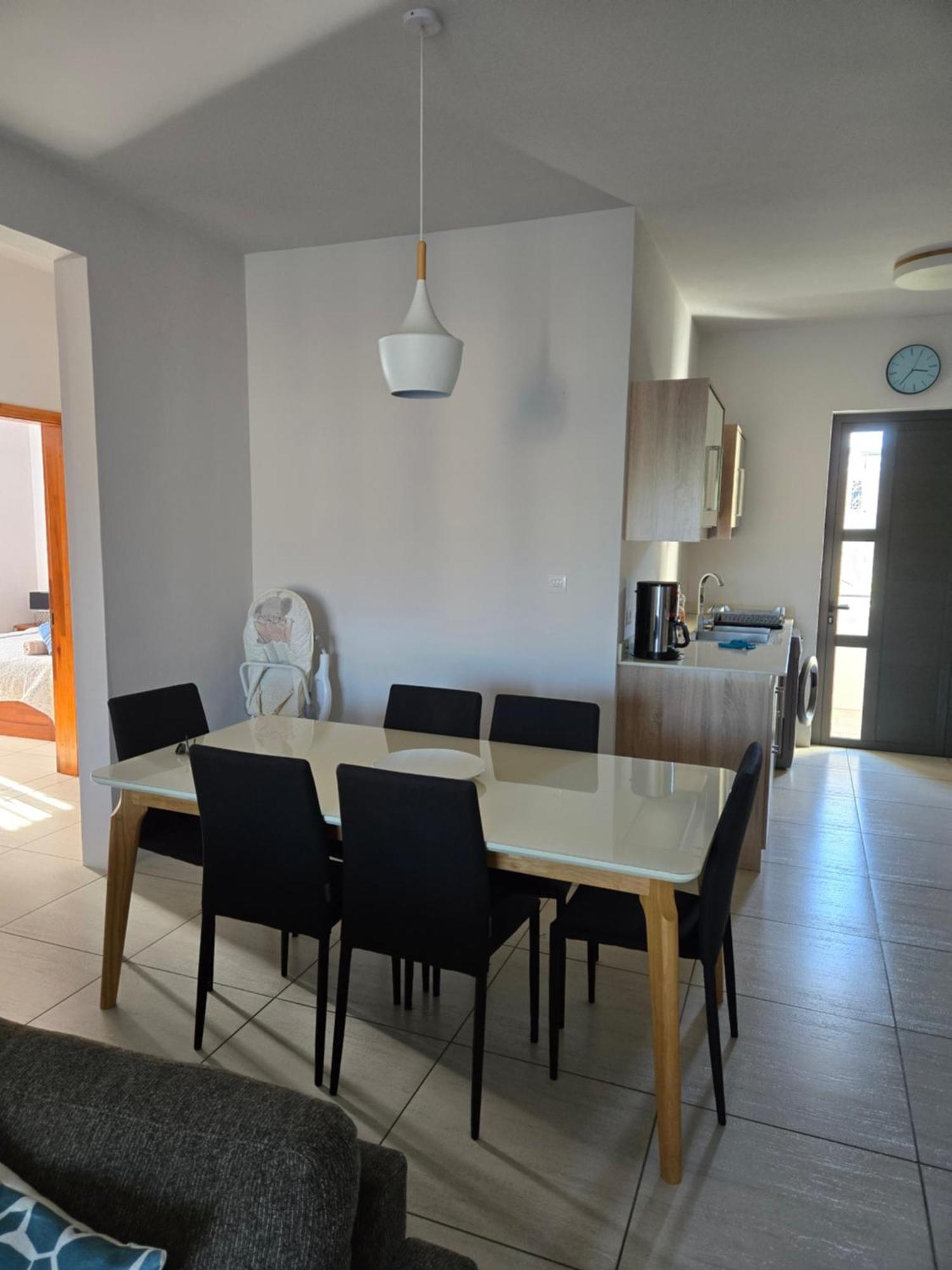 Modern And Cosy Condo: Westwood Apartments Flic-en-Flacq Extérieur photo